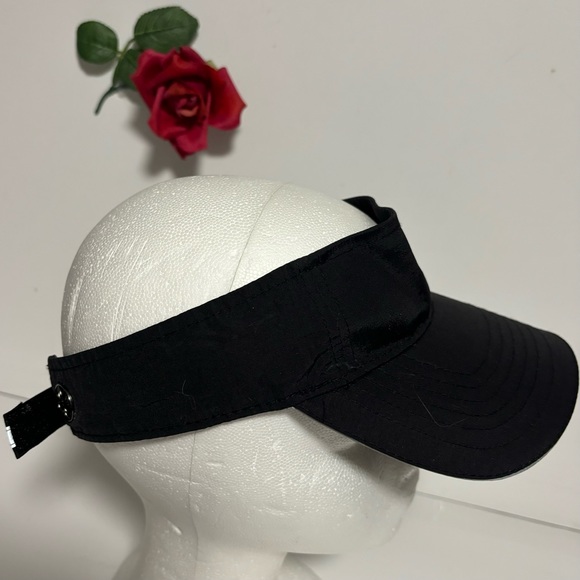 Sun Visor Hi-Viz Black Hook & adjustable loop closure EUC - Picture 6 of 7